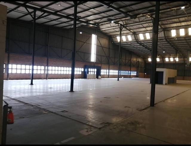 INDUSTRIAL PROPERTY TO RENT IN HALFWAY HOUSE